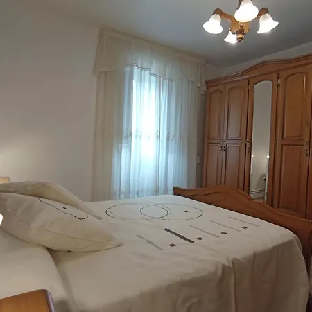 Sea Breeze Apartman Laxe